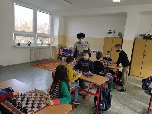 IqjpgbluYxyIHzCH0hqC.jpg