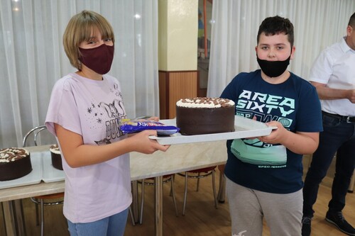 xwcPhxhaRuJoASLw82px.jpg