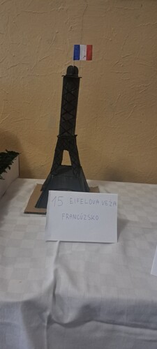 CQ7Xa1cr9YAVSChkuDrv.jpg