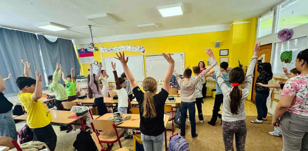 eTwinning projekt Play to English